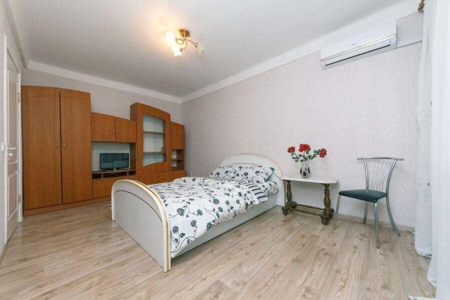 Comfortable One Bad Near Guliver Kyiv Exterior foto